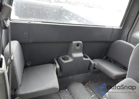 2000 Ford Ranger Xlt from USA, damaged, VIN 1FTZR15X8YPB61126